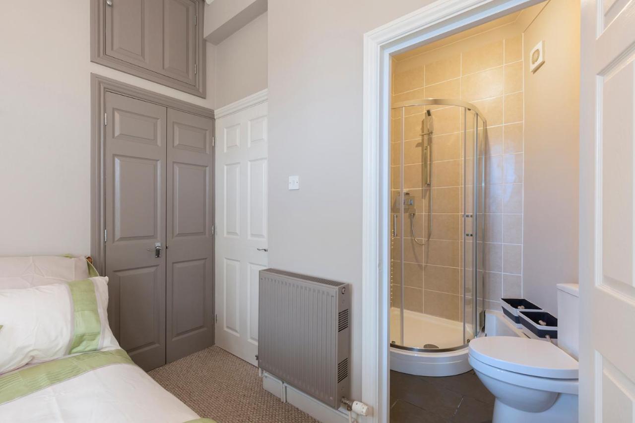 Ambrose Apartments チェルトナム エクステリア 写真