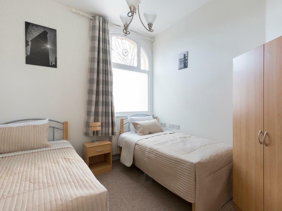 Ambrose Apartments チェルトナム エクステリア 写真